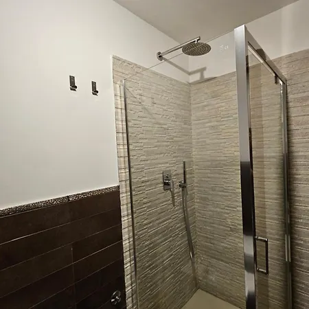 Santrid Apartment *